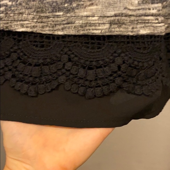 Long sleeve top - Picture 2 of 4